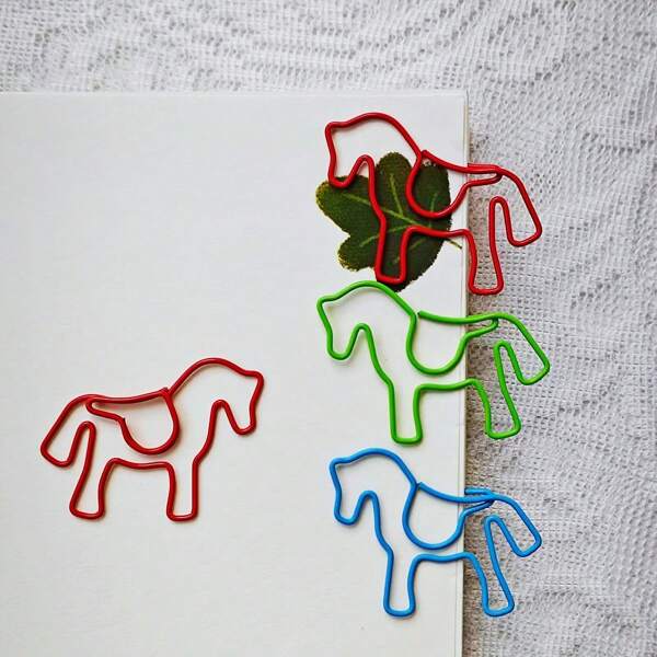 15/25 pièces Trombones en métal, trombones en forme de cheval mignons - articles de papeterie colorés et polyvalents pour signets et cadeaux pour femmes, hommes, collègues et enseignants pour la rentrée scolaire, fournitures scolaires