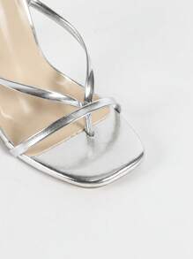 女士时尚高跟鞋 - 金属 PU 皮革平带凉鞋、尖头凉鞋、金属方头凉鞋、银色电镀高跟凉鞋、细跟凉鞋、夏季户外和普通凉鞋、女士银色凉鞋 - 銀色 - 查看 9