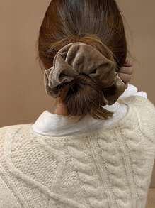 4pcs Women Velvet Hair Scrunchies In Black, Beige, Brown, Stylish & Versatile, Simple Elegant Design, Suitable For Daily Wear, Casual, Party, Work, Travel, Hairdo, Ponytail, Bun