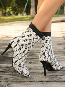 2024 秋冬新款时尚女士尖头高跟踝靴，复古欧式修身短靴 - 白色 - 查看 6