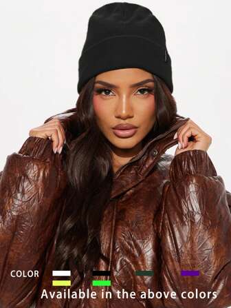 1pc Unisex Y2K Style Car Logo "FREEDOM" Knit Beanie Hat, Outdoor Windproof Warm Casual Winter Cap Suitable For Daily Commute