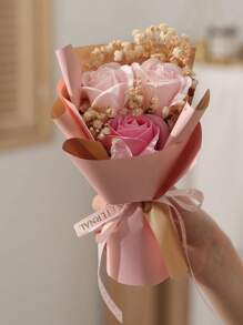 1 pièce Bouquet de fleurs artificielles comprenant 3 roses artificielles, gypsophile, papier d'emballage, taille 20 cm x 13 cm, fleurs de savon préservées convenant pour les mères, les meilleures amies, les anniversaires, la fête des mères, la Saint-Valentin, les faveurs de mariage, la décoration de la maison pour les fêtes, la Saint-Valentin, le cadeau de remise des diplômes