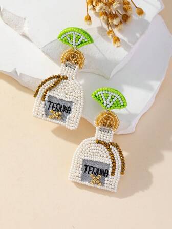 1 对手工制作的种子珠和龙舌兰酒瓶形耳环，时尚礼品珠宝