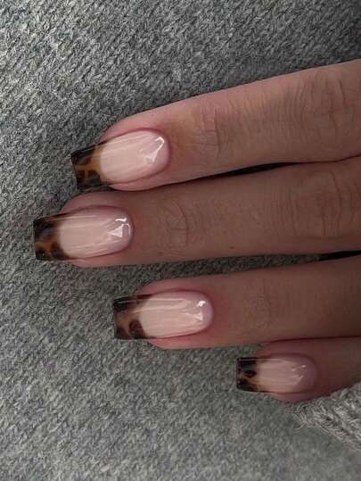 24Pcs Short Square Minimalist Leopard Pattern French Fake Nails, Press-On Nail Tips Set, Suitable For Daily, Date, Afternoon Tea & Outings Nail Supplies Nails