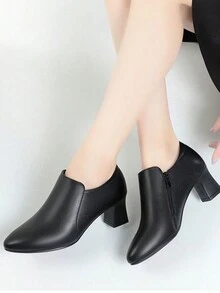 女士深 V 形开口平底便鞋，软底秋季工作鞋，中跟黑色系带皮革休闲牛津鞋 - 黑色 - 查看 4