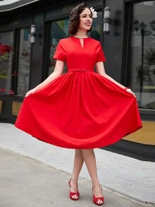 优雅复古 V 领短袖高腰褶皱摇摆约会派对中长连衣裙 - 紅色 - 查看 4