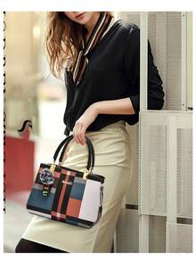 全新时尚拼色大容量女士手提包 - 黑色 - 查看 1