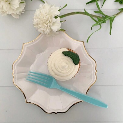 20 Stück Set elegante 18 cm Dessert-Teller aus weißem Papier mit goldfarbenem Folienkante für Geburtstag, Hochzeit, Feier, Jubiläum, Baby-Shower Partydekoration