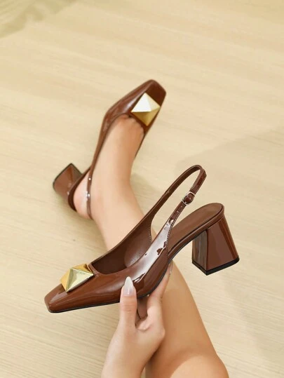 Women's Square Toe Chunky Heel Fashion Patent Leather Metal Decor Mary Jane Strap Pumps