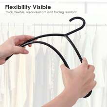 GRANDMA SHARK Black Plastic Adult Hangers, Space Saving Hanger Coat Hanger With Hook For Suspenders, Suits, Outerwear - 20個 - 查看 4