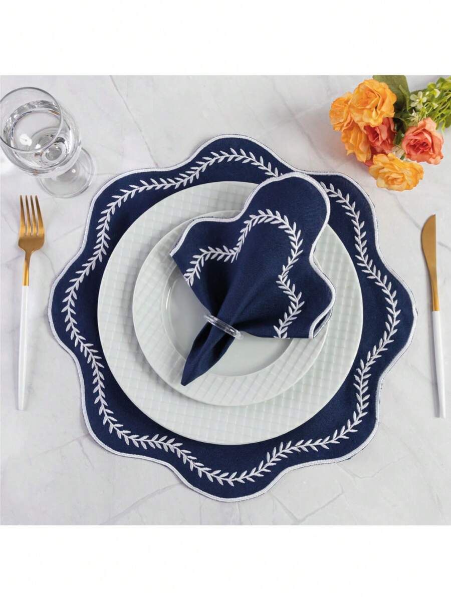 Set Of Placemats Sousplat + Paris Napkins With White Embroidery - 藏蓝色 - 查看 1