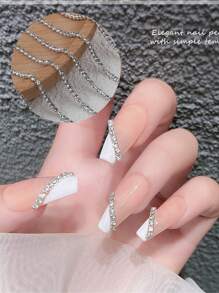 Catene di lunga 100 cm di lusso con cristalli scintillanti e strass, art nail in metallo steel con glitter argentati di 1,5 mm, decorazione fai da te per manicure francese elegante, formine a cuore e rettangolari, senza odore, accessori arte di unghie per donne e ragazze