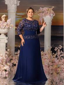 Faeriesty Faeriesty Mosy Plus-Size Round-Neck Long-Sleeve Lace Evening Gown With Sculpted Fish-Tail Skirt – Formal Wedding Guest Dress, Black-Tie Gala Attire, Opera Night Ensemble, Red-Carpet Eveningwear, Luxury Bridesmaid Gown