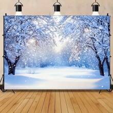 2D平面冬季仙境摄影背景，带有霜冻树木，涤纶材质，无需电源，非常适合派对和活动！ - 1PCS - 查看 4
