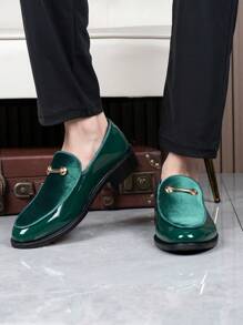 Men Shoes For Party Green Patent Shoe For Men Elegant Italian Shoes Men Slip On Loafers Male Plus Size Point Toe Velvet Shoes Black