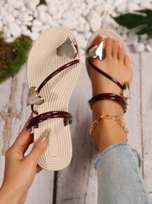 Summer New PU Maple Leaf Flat Sandals For Women, Slip-On Comfy Beach Style, Outdoor Lightweight Casual Minimalist Open Toe Sandals, 2024 Fashion Versatile Solid Color Breathable Non-Slip Soft Bottom Heart Decor Sandals