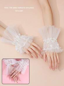 klimonla 1pc White Pearl Netted Nail Art Decoration & Fake Sleeves For Photography & Displaying Nail Art, Lace Trimmed Short And Elegant Sleeve Covers, Mesh Gloves, Ins Style Nail Art Props, Sheer Mesh Photographing Tools, European-Style Organdy Lotus-Leaved Sleeves For Shooting Nail Art Salon Works, Ruched Chiffon Fake Sleeves, Japanese-Style Lace Ornaments - White - View 2