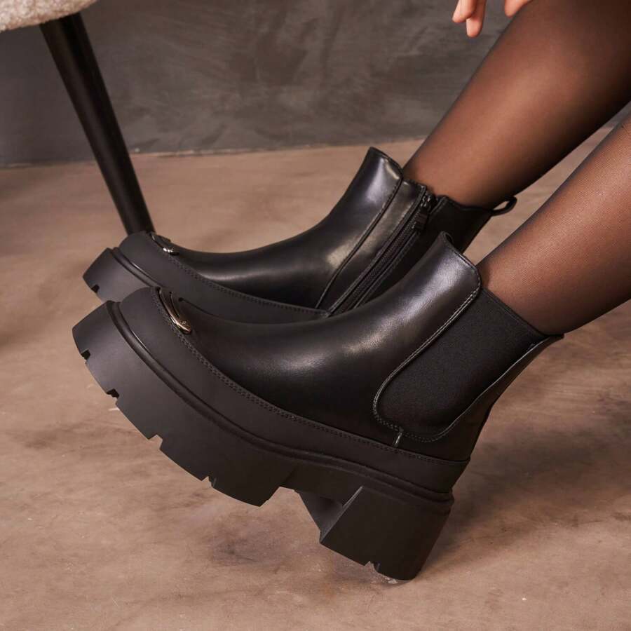 Chunky Platform Ankle Boots With Metallic Insert – Modern And Bold Style - Black - View 1