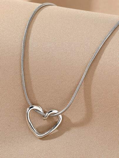 1 pieza Collar de cadena de acero inoxidable minimalista, colgante en forma de corazón hueco, collar delicado para mujeres, cadena de clavícula de moda, regalo para San Valentín, mamá, madre, Día de la Madre