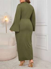 Women Autumn Long Fitted Dress Long Sleeve Round Neck Split Hem Solid Color Plus Size Dress - Green - View 2