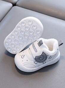 Zapatos deportivos encantadores y de moda, de suela suave y antideslizante, forrados de terciopelo, cálidos y aptos para niños y niñas de 6 meses a 3 años, para uso en interiores/exteriores en invierno. Zapatos casuales para caminar con cierre de gancho y bucle ancho, fácil de poner y quitar.