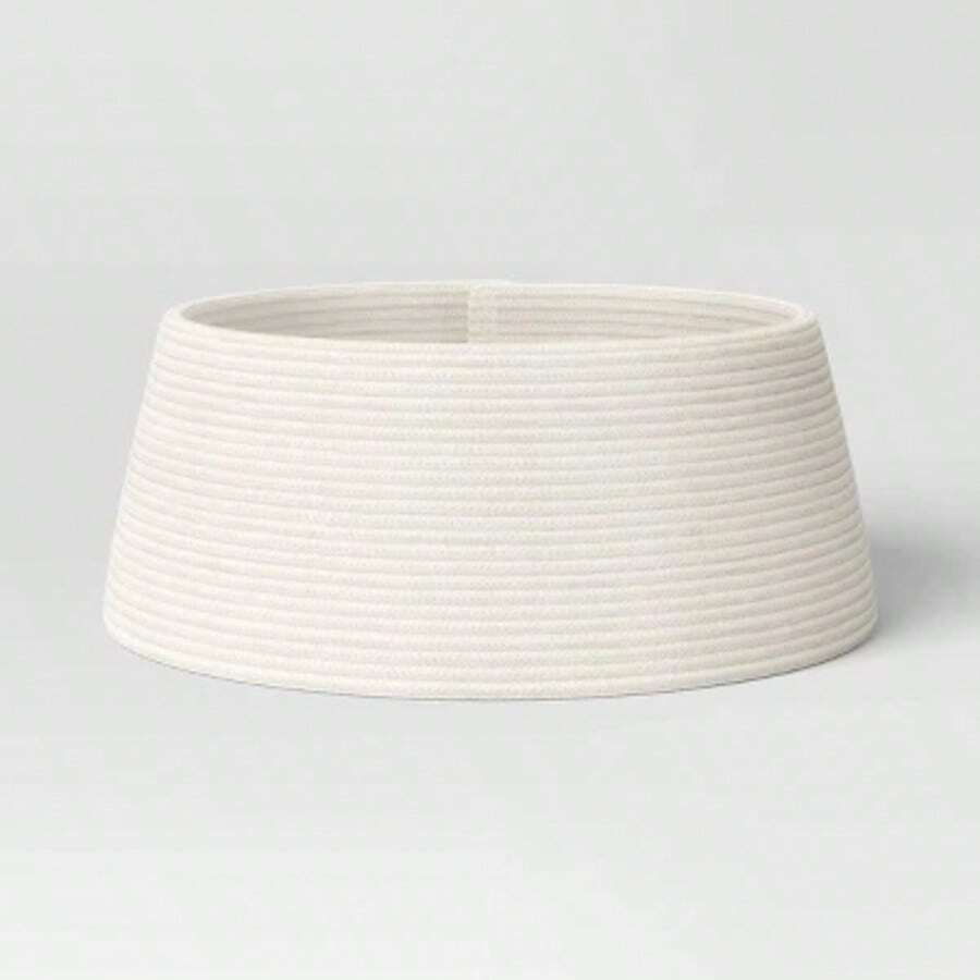 26" Roll-Up Rope Christmas Tree Collar Ivory - 1 - View 1