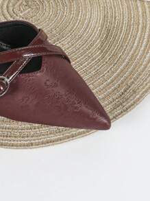 Tacones de punta puntiaguda sin cordones en color burdeos para mujer, apropiados para vestir y uso casual - Burdeos - Ver 8