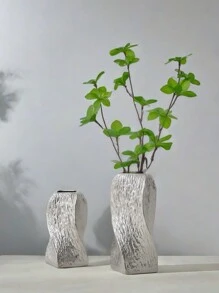 1PC Ceramic Twist Plated Silver Vase Suitable For Bedroom, Balcony, Powder Room, Bedroom, Desk And Other Home Decor Vase Ornaments Back To School Room Decor School Supplies