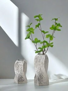 1PC Ceramic Twist Plated Silver Vase Suitable For Bedroom, Balcony, Powder Room, Bedroom, Desk And Other Home Decor Vase Ornaments Back To School Room Decor School Supplies