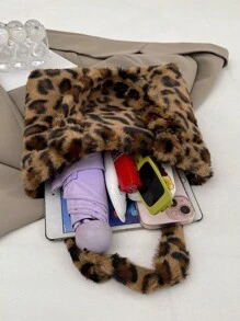 1pc Brown Leopard Print Plush Hand Bag, Wristlet Pouch, Casual Multi-Purpose Clutch Bag For Women, Leopard Print Purse For Women Leopard Comeback, New Fall Winter Tiger Print Bag For Women, New Fall Winter Cheetah Print Purse For Women , Leopard Cheetah Print - Brown - View 7