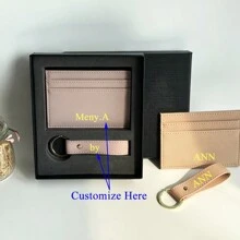 定制字母/姓名套装，纯色Saffiano纹理PU皮革通用超薄信用卡夹钱包和PU皮革钥匙扣礼盒套装，圣诞节/生日礼物，个性化男女PU卡夹钱包，汽车钥匙扣套装，情人节字母便携，多功能，实用，复古，可爱，迷人，新年饰品 - 藍色 - 查看 3