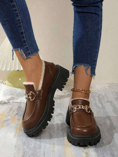 大码女式保暖内衬乐福鞋，厚底套脚休闲牛津鞋，黑色和棕色可选，百搭英伦风女式运动鞋，秋冬款