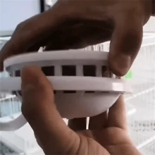1 set di kit per nidi di uccelli, comprende una casetta per uccelli in plastica con supporto e materiale per il nido, nido sospeso adatto per l allevamento di stornelli, passeri, include nido di piume, casetta per uccelli in plastica, cuscinetto per nidi in lana, nido per uccelli, forniture per uccelli