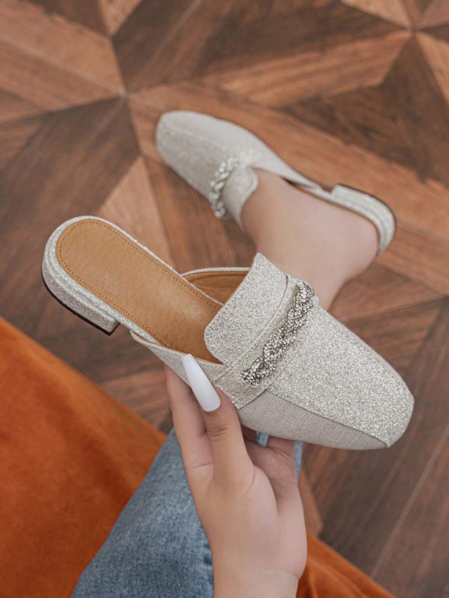 Women's Fashionable Patchwork Metallic Chain Closed Toe Mule Slippers, Comfortable Round Toe Slip-On Flat Shoes - Apricot - View 1