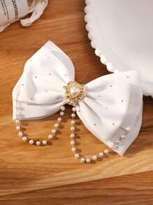 1pc Girls' Fashion Rhinestone & Faux Pearl Decorated Bowknot Hair Clip, Without Card Package - White - View 4