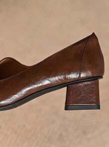 秋冬季女士粗跟时尚百搭优雅高跟鞋，优雅乐福鞋