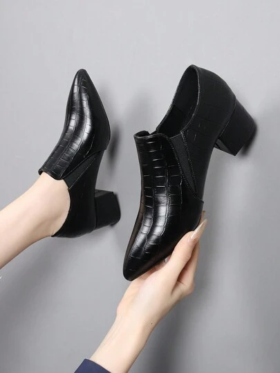 Tacones altos para mujer, zapatos de tacón cuadrado, zapatos versátiles para el trabajo, nuevo diseño de primavera/otoño, elegantes, mocasines