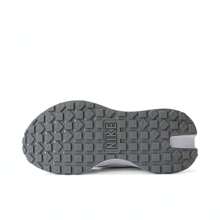 Nike 耐克女士凤凰华夫格低帮休闲运动鞋/训练鞋，厚底，HQ3463-191 - 白色 - 查看 3