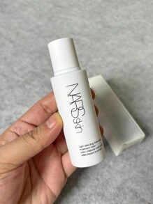 Nars[Mini]Light Reflecting Multi-Action Treatment Lotion 50ml | Toner That Gently Softens By Exfoliating, While Smoothing And Moisturizing. | Ultra-Hydrating And Refreshing, This Toner Gently Softens By Exfoliating, While Smoothing And Moisturizing For Next-Level Luminosity. - 50ml - View 5