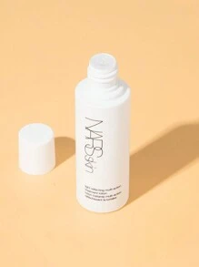 Nars[Mini]Light Reflecting Multi-Action Treatment Lotion 50ml | Toner That Gently Softens By Exfoliating, While Smoothing And Moisturizing. | Ultra-Hydrating And Refreshing, This Toner Gently Softens By Exfoliating, While Smoothing And Moisturizing For Next-Level Luminosity. - 50ml - View 4