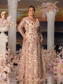 Faeriesty Mosy Mother Of The Bride Plus-Size Formal Dress: Floral Sequin Embroidery Surplice V-Neck Elegant Evening Gown