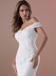 露肩贴花手工串珠美人鱼婚纱优雅新娘礼服