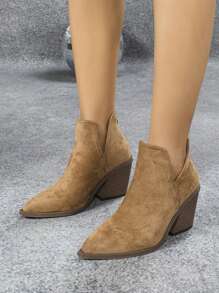 2024 New French Style Short Boots For Women, British Retro Boots, Pointed Toe Chunky Heel Ankle Boots With Back Zipper, Autumn/Winter