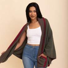 Contrast-Collar-Knit-Ruana-Wrap-W-Pockets