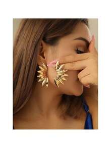Women's Party Earrings, Elegant And Sensual, Exaggerated Style, Plated Stud Earrings, Jewelry Accessories - 金色 - 查看 3