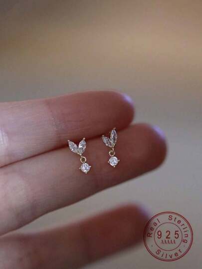 1 par S925 prata esterlina banhado a ouro delicado minimalista minúsculo brincos para menina, versátil