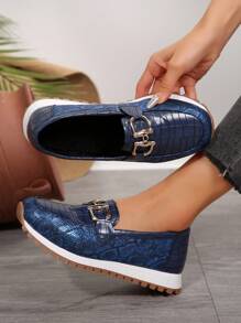 Women Metal Buckle Flat Slip-On Loafers, Spring/Autumn - Blue - View 3