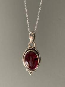 1PC Vintage Bohemian Garnet Pendant Necklace For Women Creative Gorgeous Carved Red Personalized Necklace Jewelry Accessories