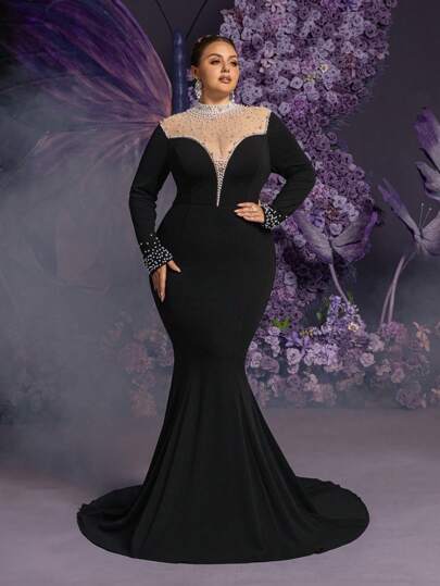 Faeriesty 奢华加大码长袖鱼尾婚纱，搭配串珠幻彩领口 - 优雅蕾丝细节，结构紧身胸衣，戏剧性的大教堂拖裙，适合教堂仪式、正式庆典、晚会、新娘肖像、红毯活动