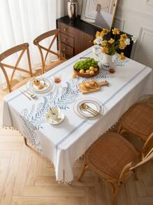 1 Stück wasserfeste rechteckige Tischdecke mit delikater 3D-Stickerei und Quastenverzierung, geeignet für Wohnzimmer, Esszimmer, Restaurant, Hotel